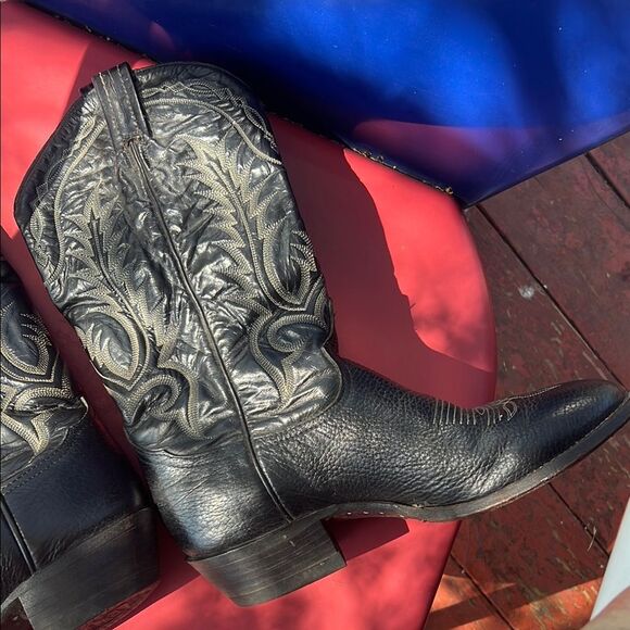 Tony Lama Black Leather Cowboy Boots with Embroidered Design Style 6904 Size 9 D - Picture 16 of 16